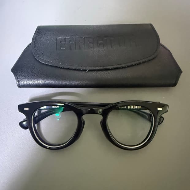이펙터aw 안경 블랙 판매합니다