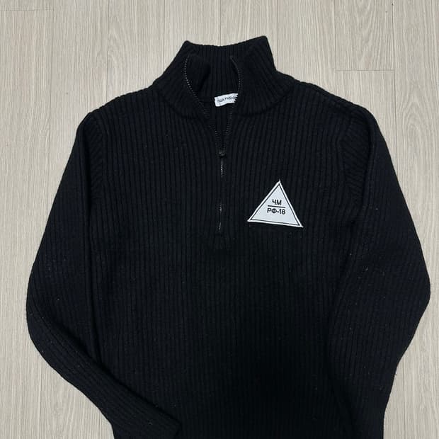 고샤 루브친스키 하프 니트집업 블랙 free size