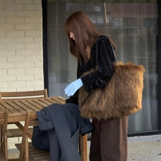 미닛뮤트 퍼 라지 숄더백