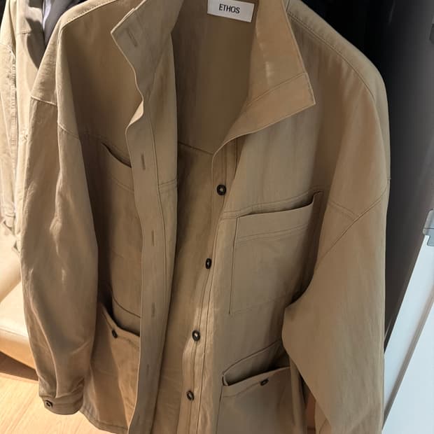 에토스 유틸리티 포켓 셔츠