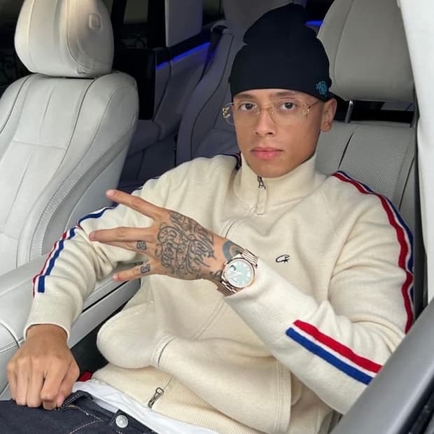 코르테이즈 니트집업 L