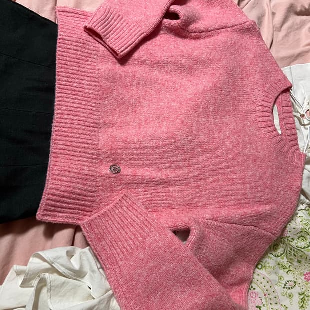 키르시 핑크 스웨터