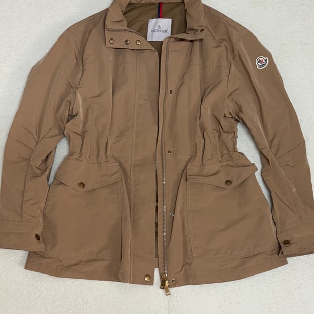 (새거급) 25ss 몽클레어 Nades 바람막이 3 몽클레어 여성 자켓