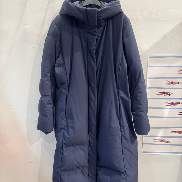 유니클로 심리스 다운 롱패딩
