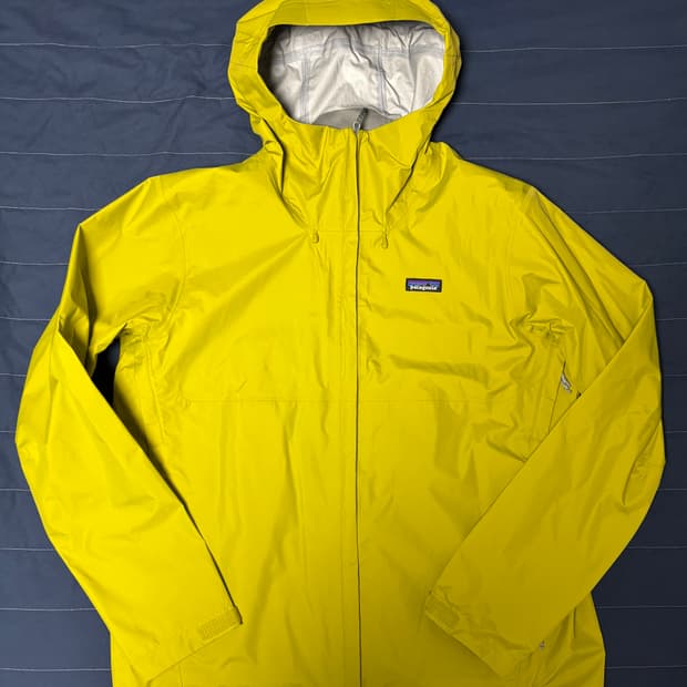 파타고니아 토렌쉘 3L 자켓 연두 그린 XL