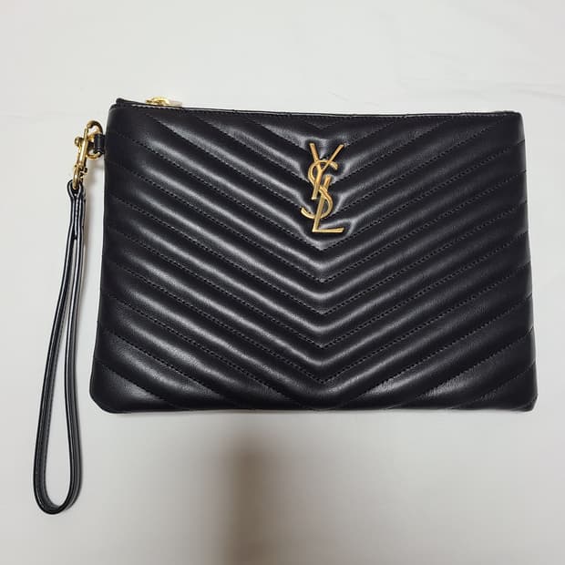 생로랑 마틀라세 클러치백 파우치 골드 모노그램 블랙