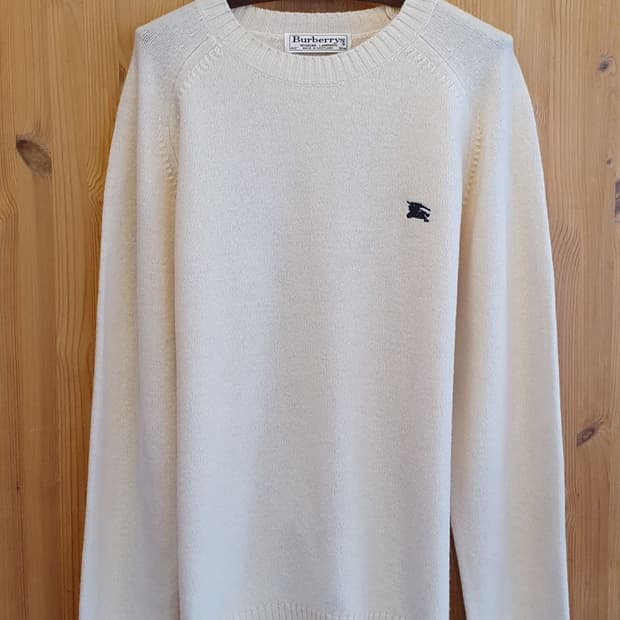 100.버버리 아이보리 울니트