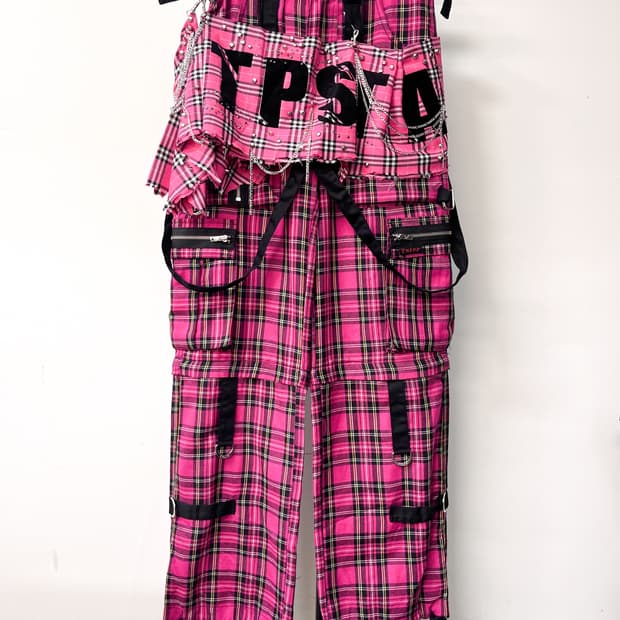 트립 NYC 핑크 플래이드 카고 팬츠