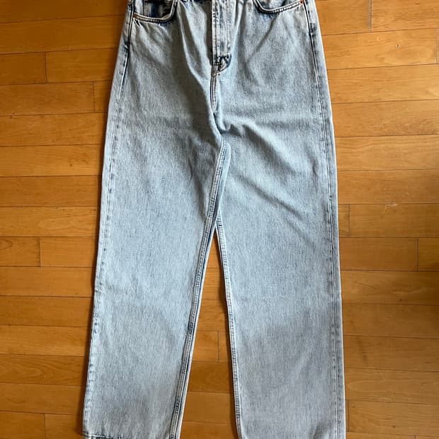 WARDROBE NYC 로우 라이즈 데님