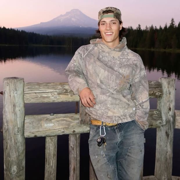 🇺🇸 아킴보 리얼트리 후드티