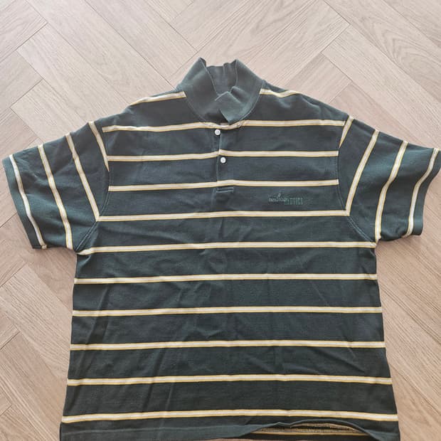 노티카 재팬 반팔 카라티 L