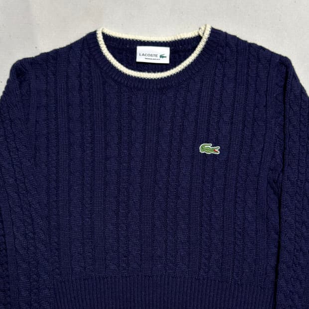 라코스테 여성용 네이비 크롭 니트