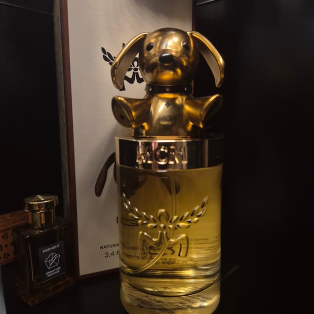 mcm 달링 독시 오 드 퍼퓸 향수 100ml 팝니다.