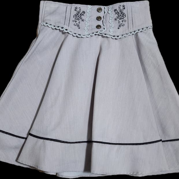 엑시즈팜 연보라 라떼갸루 모리걸 미디스커트