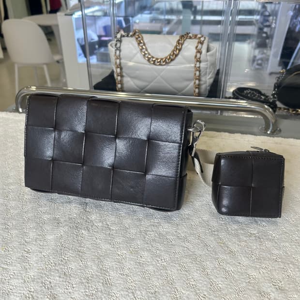 [중고/정품] 인트레치아토 위빙 카세트백