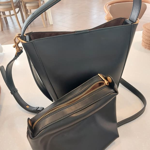 자라 ZARA  버킷백 블랙 + 파우치 세트