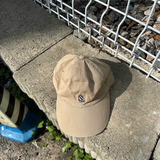 vintage nautica cap