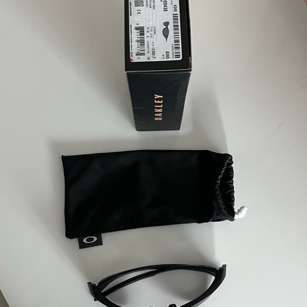 오클리 아이자켓 리덕스 블랙