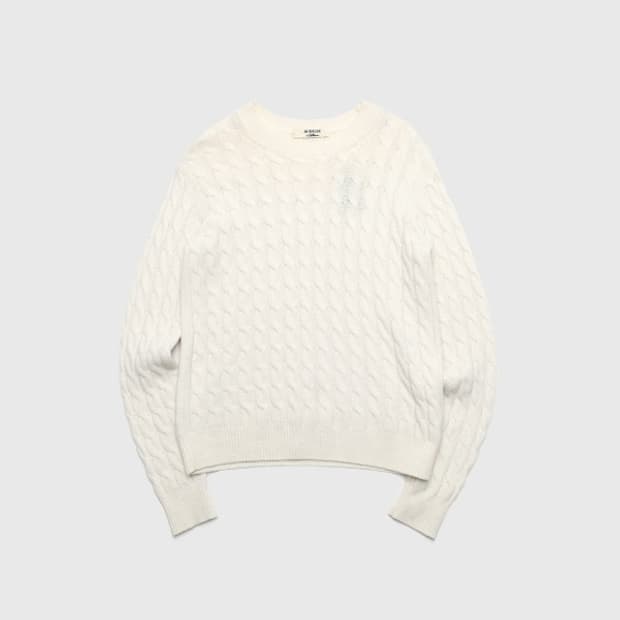 wool cable sweater 