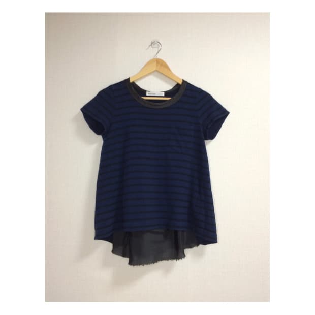 Sacai luck 사카이럭 네이비 스트라이프 백 프릴 반팔