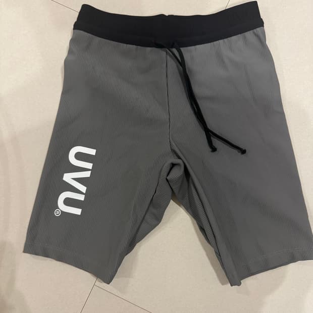 Uvu 하프타이즈 그레이 s사이즈