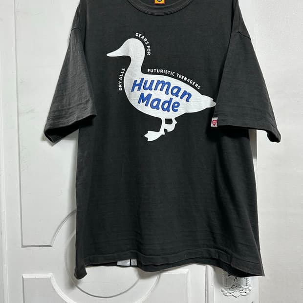 휴먼메이드 덕 반팔티