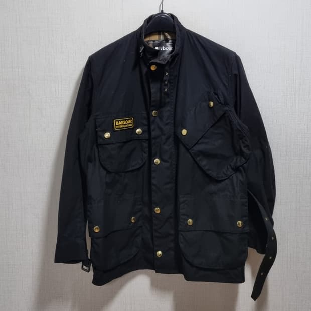 바버 인터네셔널 A7 블랙 자켓