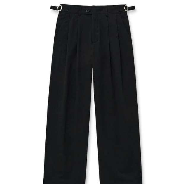 새제품 2사이즈) 노운 와이드 치노 블랙