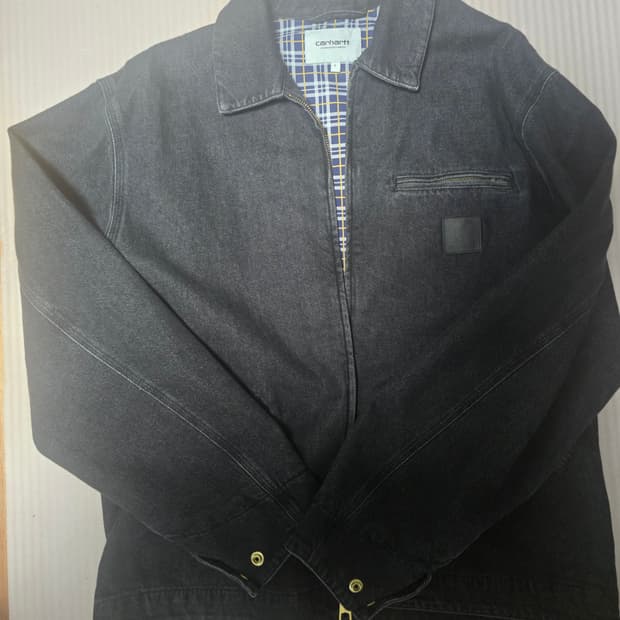 칼하트 wip 흑청 라이더 자켓 L 사이즈