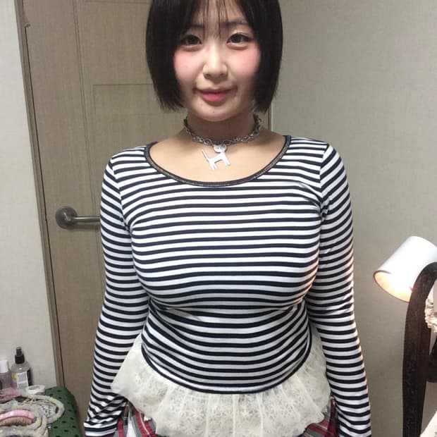 레이스 스트라이프 롱슬리브
