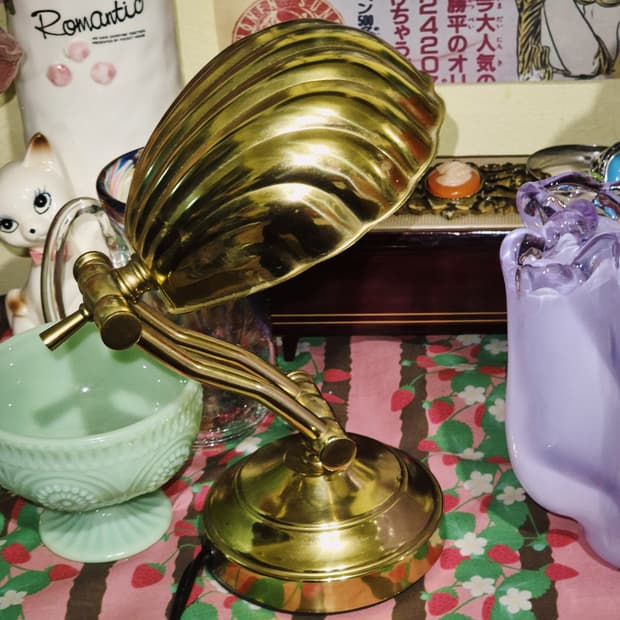 80s 일본 빈티지 조개 데스크 램프