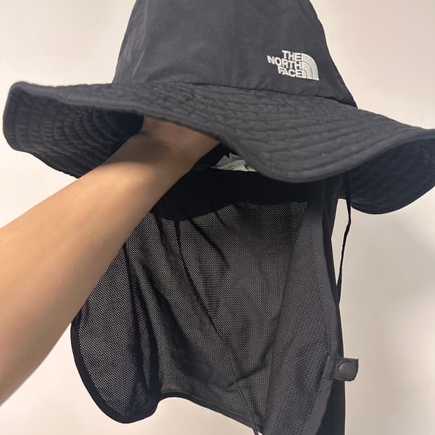 노스페이스 에코 라이트 쉴드 햇