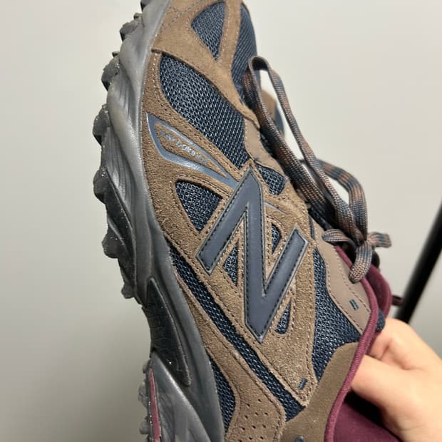 뉴발란스 610t  999휴머니티 콜라보 다크 머쉬룸