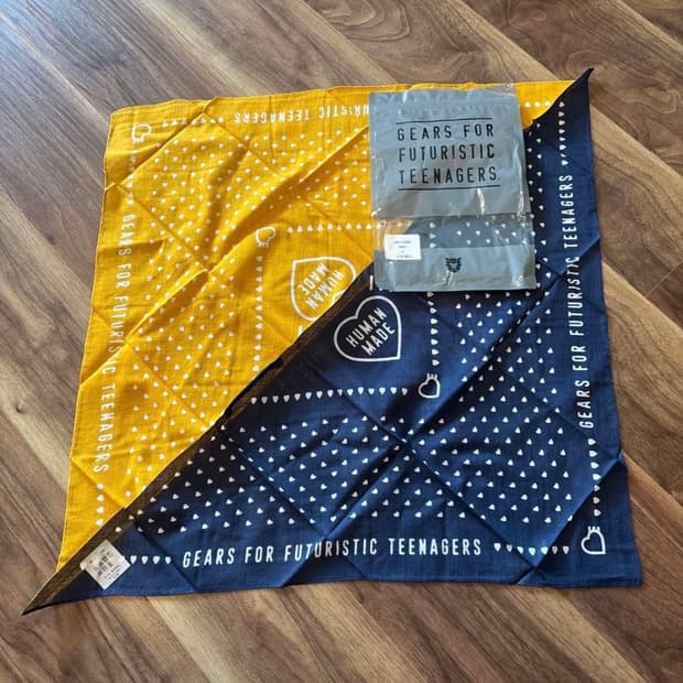 휴먼메이드 옐로우/네이비 반다나