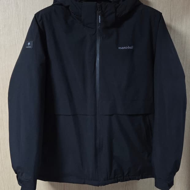 (착샷)  몽벨 에어웜 패딩 자켓