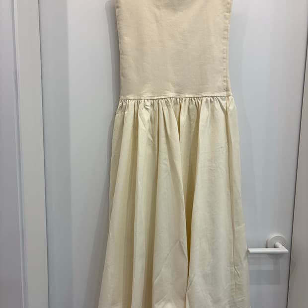 튜브탑 원피스(1회착용)