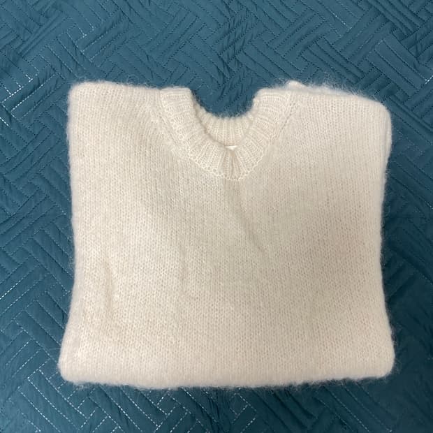 [M] stu 모헤어 크림 니트