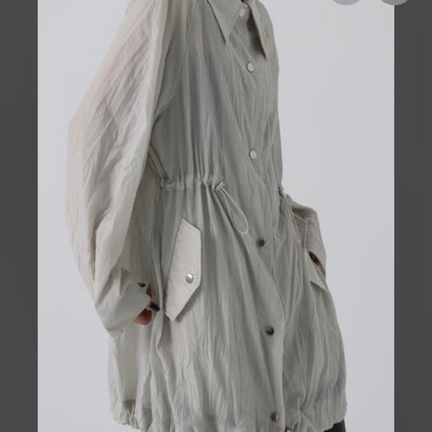 트리밍버드 레인하프코트