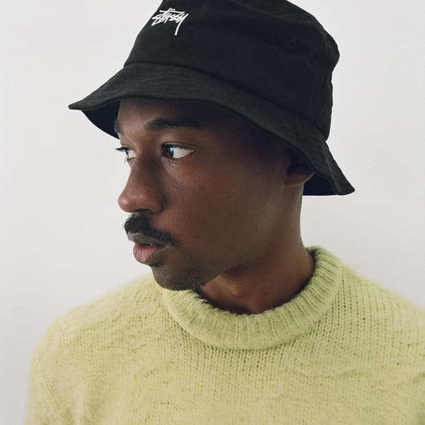 Stussy  로고 버켓햇 블랙