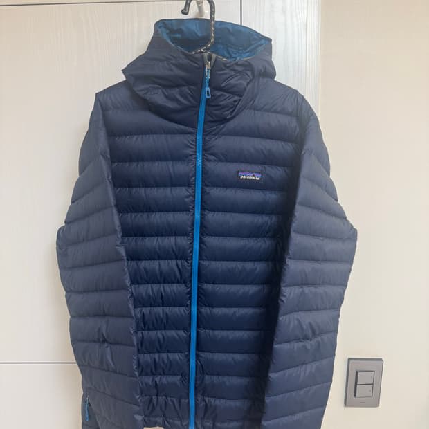 파타고니아 다운스웨터 후디 네이비