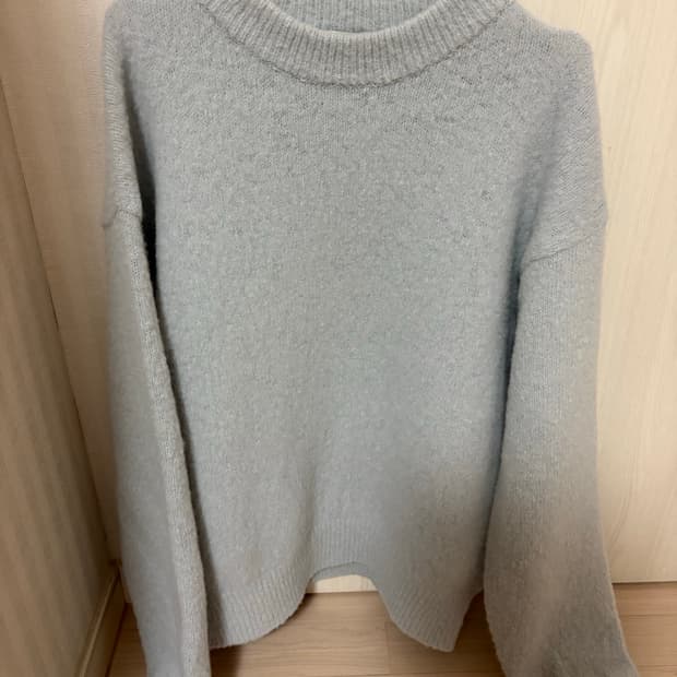 FLUFFY BRUSHED LONG SLEEVE KNIT