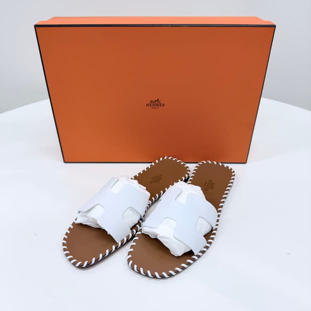 [미사용/240] 에르메스 이즈미르 화이트 스티치 샌들 슬리퍼 화이트