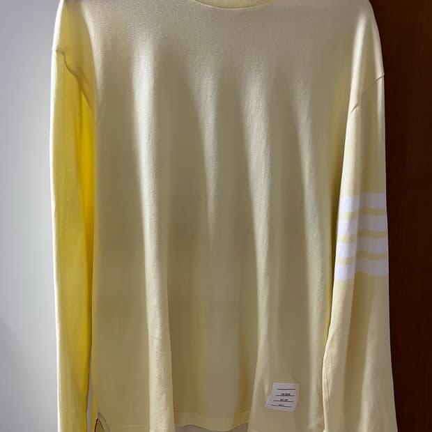 톰브라운 롱슬리브 옐로우 사이즈5