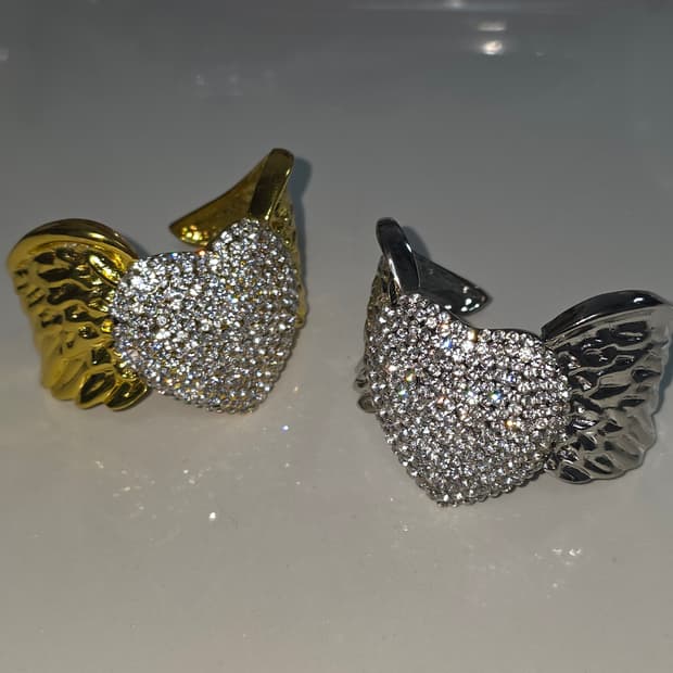 빈티지)y2k 고스펑크 하트천사 오네갸루 대대장 뱅글 큐빅 팔찌