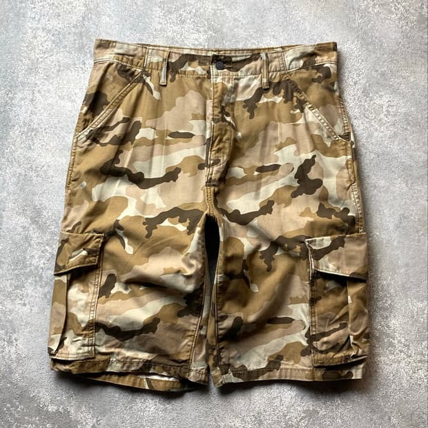 [34] Levi's 리바이스 카모플라쥬 카고 하프팬츠
