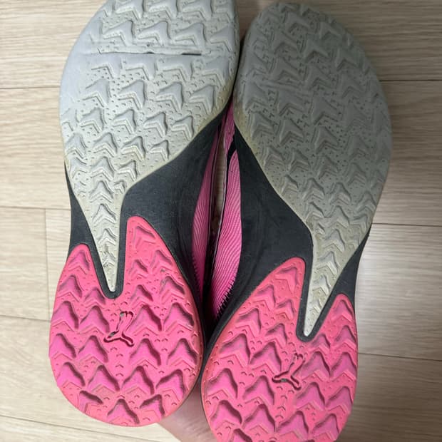 퓨마 풋살화 265