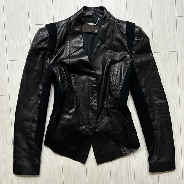 슬림핏 양가죽 레더자켓 니트 vkei 락시크