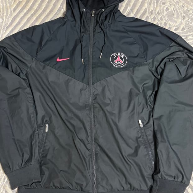 나이키 psg 바람막이 윈드러너 자켓 M
