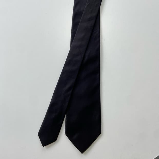 BELLUMORE 블랙 100실크넥타이 8.7cm
