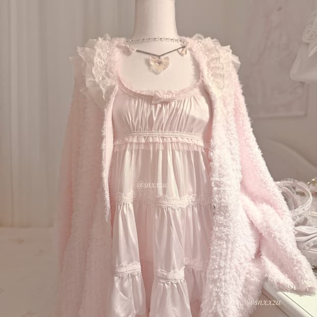 로마프리 폭닥핑크 레이스 파자마 셋업 리즈리사 히메카지 핀터깔 라떼갸루